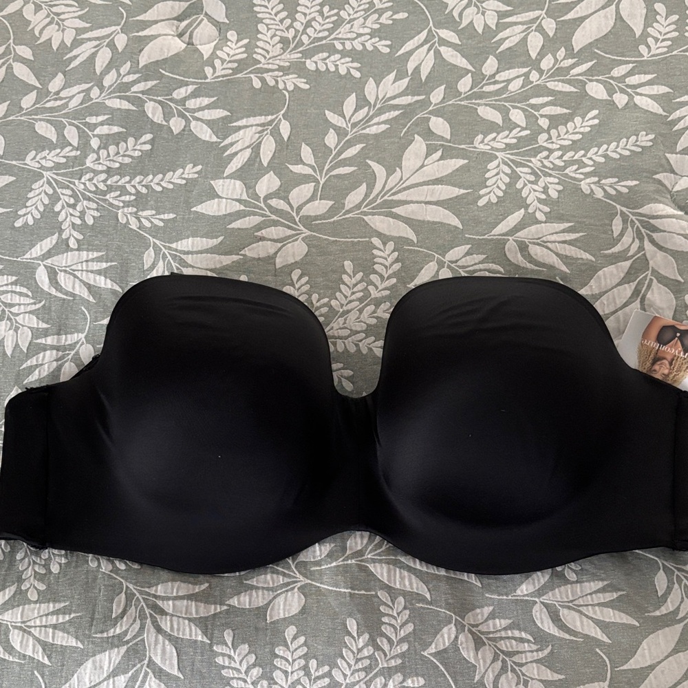 Curvy Couture Black Strapless Bra
